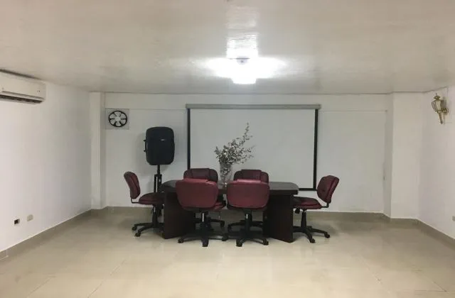 Hostal Luis V Santo Domingo meeting room